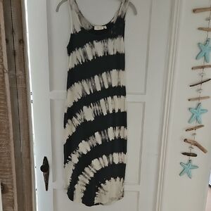 Black and Cream Tie-Dye Dress